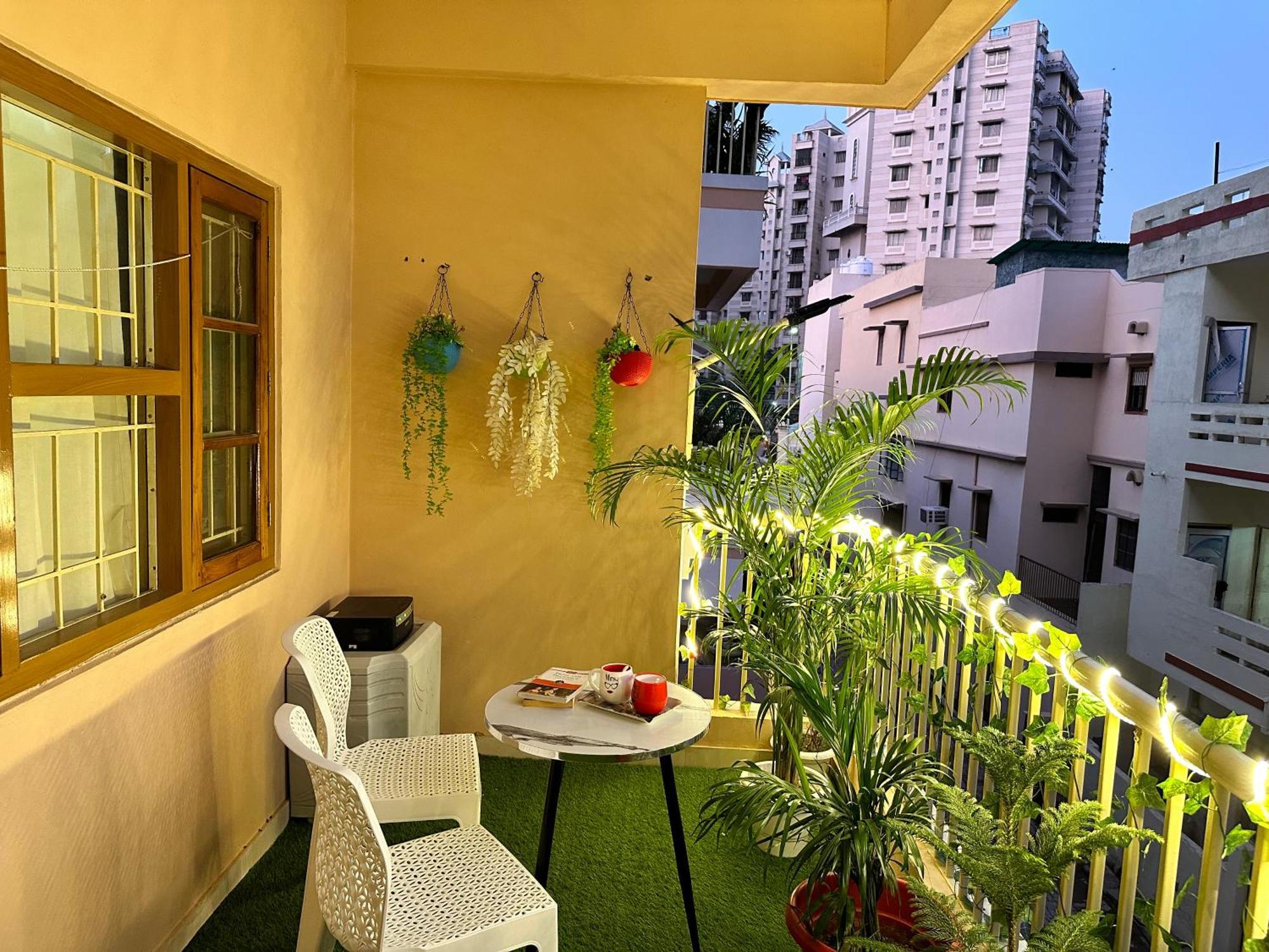 Zoomstay - 3Bhk Apartments Waranasi Zewnętrze zdjęcie