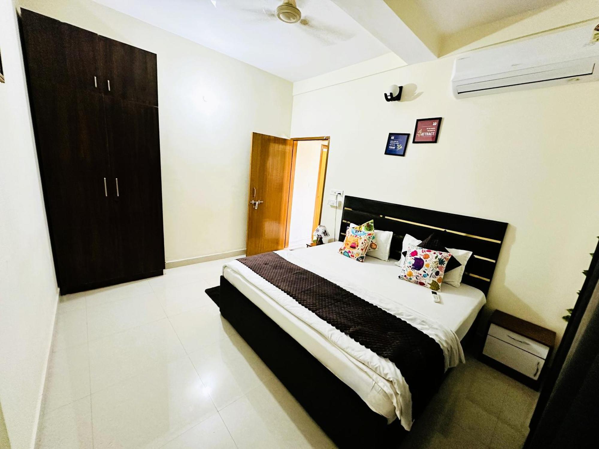 Zoomstay - 3Bhk Apartments Waranasi Zewnętrze zdjęcie
